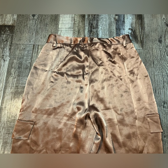 Babaton Refined Satin Cargo Pant in Copper Size 4 - Picture 8 of 8